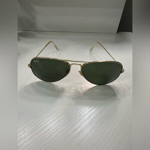 VINTAGE RAY BAN